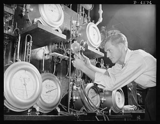 Tennessee Valley Authority production. Chemical plants. Studies in the high-pressure synthesis of gases are being made continuously in the TVA laboratories in the Muscle Shoals area. The plants served by these laboratories make ammonia for conversion into ammonium nitrate for use in the manufacture 