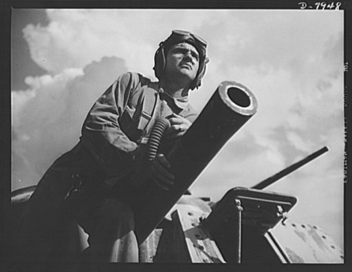 Fort Knox. M-3 tank crews. An M-3 tank, a 75mm cannon and a determined "tanker" at Fort Knox, Kentucky. The Fort Knox school for tank crews has graduated many men who are now ready to meet the enemy on our far-flung battle lines and on more than equal terms