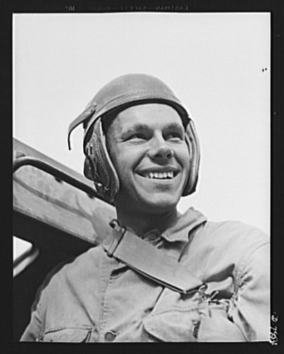 Fort Knox. M-3 tank crews. A good type of soldier mans the M-3 tanks at Fort Knox, Kentucky. The Fort Knox school for tank crews has graduated many men who are now ready to meet the Axis on our far-flung battle lines and on more than equal terms