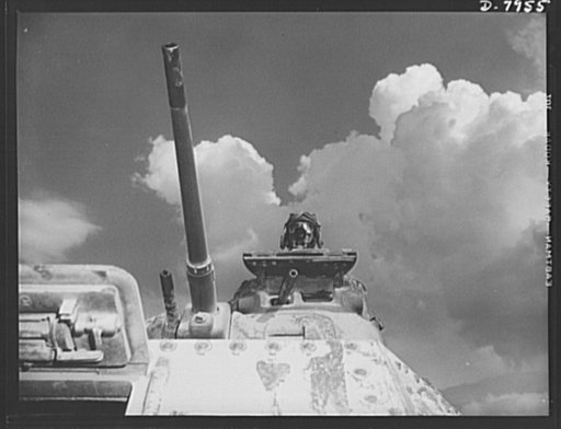 Fort Knox. M-3 tank crews. A good type of soldier mans the M-3 tanks at Fort Knox, Kentucky. The Fort Knox school for tank crews has graduated many men who are now ready to meet the Axis on our far-flung battle lines and on more than equal terms