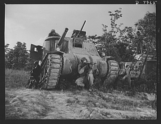 Fort Knox. M-3 tank crews. M-3 tank crew members, in training at Fort Knox, Kentucky, get intensive practice in meeting every situation that may arise on the battlefield. The Fort Knox school for tank crews has graduated many men who are now ready to meet the Axis on our far-flung battle lines and o