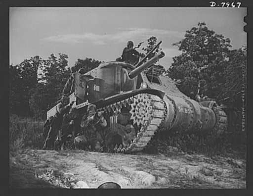 Fort Knox. M-3 tank crews. M-3 tank crew members, in training at Fort Knox, Kentucky, get intensive practice in meeting every situation that may arise on the battlefield. The Fort Knox school for tank crews has graduated many men who are now ready to meet the Axis on our far-flung battle lines and o