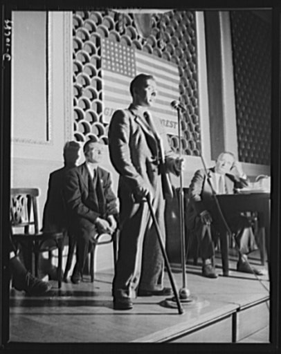Earl Williams, torpedoed sailor, speaking before labor-management committee members at Scranton, July 29th