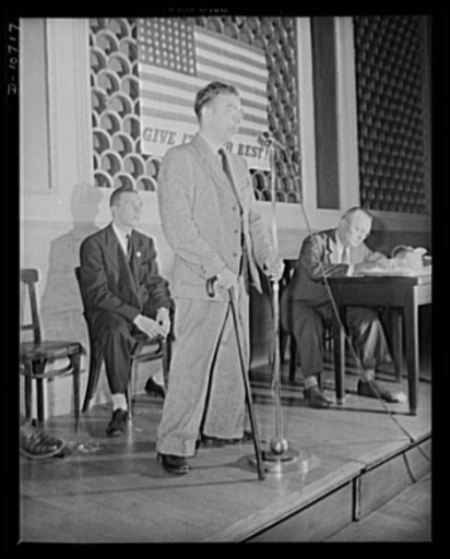 Earl Williams, torpedoed sailor, speaking before labor-management committee members at Scranton, July 29th