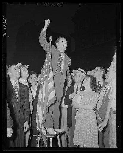 The four freedoms. There's no question about it, you are free to speak your mind here in America. The scene is Columbus Circle, New York where you are also assured of an audience. This is "grassroots" democracy in the middle of the world's greatest metropolis. Speaker is "Izzy" Schwartz, former priz