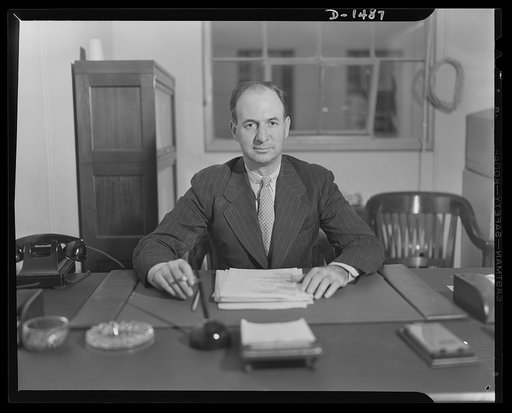 William S. Hammersley, Chief, Electrical Products and Consumers Durable Goods, Division of Civilian Supply, Office of Production Management (OPM)
