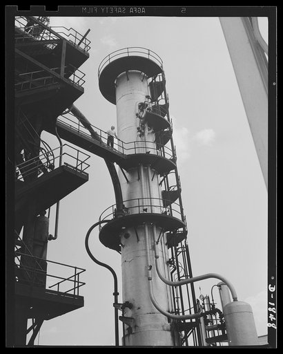 Oil. Here is part of the huge McKean cracking unit of the Quaker State Refining Company, Bradford, Pennsylvania. This plant is working at full capacity to produce oil for the military machines fighting to preserve democracy