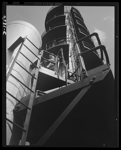 Oil. Here is part of the huge McKean cracking unit of the Quaker State Refining Company, Bradford, Pennsylvania. This plant is working at full capacity to produce oil for the military machines fighting to preserve democracy