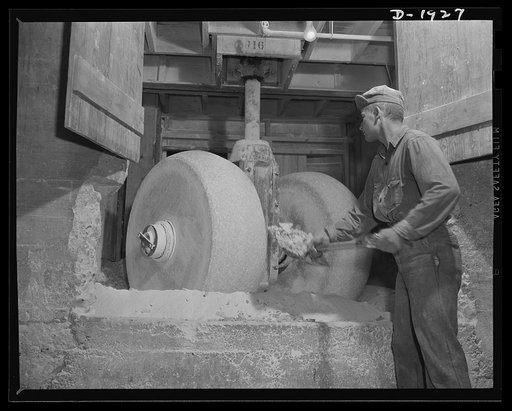 This grist mill crushes feldspar, one of the ingredients used in the manufacture of chinaware. Shenango Pottery Works, Newcastle, Pennsylvania