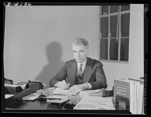 Lawrence S. Knappen
