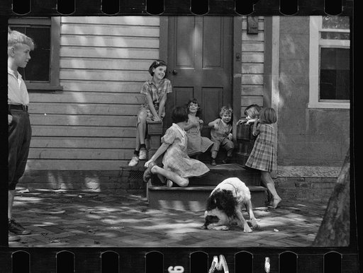 Untitled photo, possibly related to: Poor whites, Georgetown, D.C.