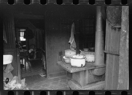 Untitled photo, possibly related to: Alley dwelling near Union Station, showing overcrowded, tiny backyards, Washington, D.C.