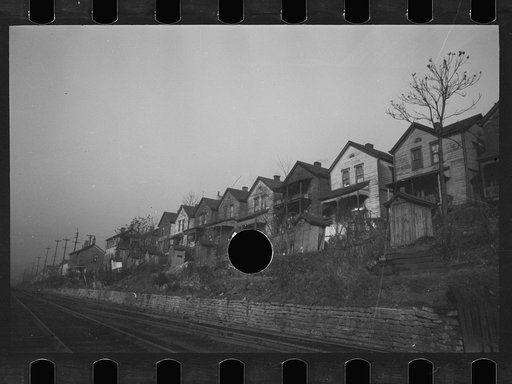 Untitled photo, possibly related to: Backyard, Hamilton, Ohio