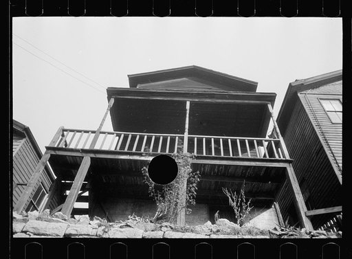 Untitled photo, possibly related to: Backyard, Hamilton, Ohio