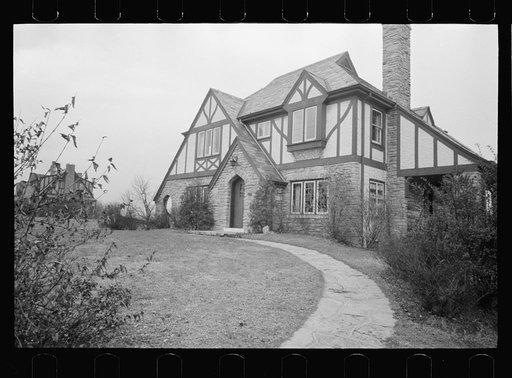 Houses, Mariemont, Ohio