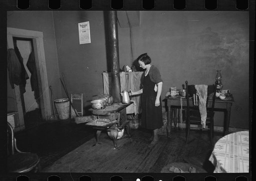 Kitchen, white family, Hamilton Co., Ohio