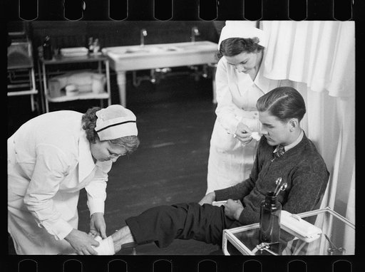 Untitled photo, possibly related to: Hospital and first aid station. Berwyn, Maryland