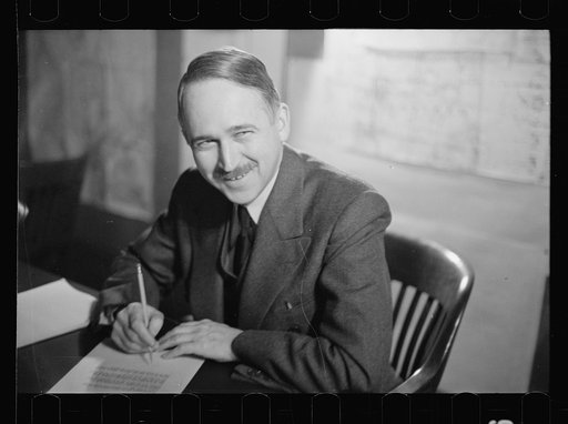 Untitled photo, possibly related to: Justen Hertzog, Washington, D.C., Chief Town Planner, Cincinnati project, Division of Suburban Resettlement
