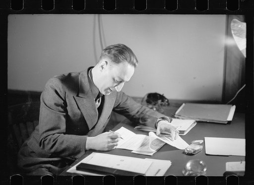 Untitled photo, possibly related to: Roland A. Wank, Washington, D.C., Chief of Architectural Staff of Cincinnati project, Suburban Resettlement Division