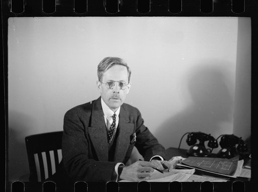 Untitled photo, possibly related to: R.J. Wadsworth, Washington, D.C., Assistant Chief of Architectural Section, Berwyn project, Suburban Resettlement Division