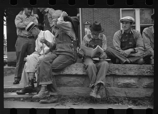 Loafers' wall, by courthouse, Batesville, Arkansas