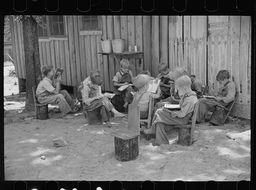 School scene at Cumberland Mountain Farms (Skyline Farms) near Scottsboro, Alabama