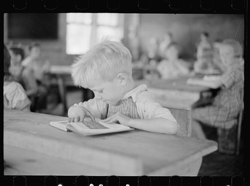 School scene at Skyline Farms, near Scottsboro, Alabama