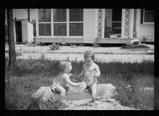 Homesteaders children. Penderlea Homesteads, North Carolina
