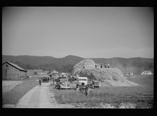 Tygart Valley, West Virginia, threshing crew