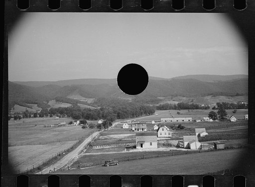 Untitled photo, possibly related to: Tygart Valley Homesteads, West Virginia