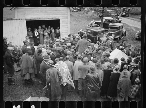 Auction near Hyde Park Village, Vermont