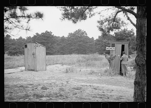 Scenes at the auto trailer camp. Dennis Port, Massachusetts