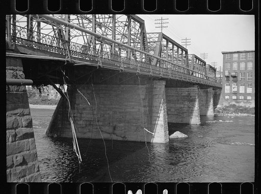 Untitled photo, possibly related to: Section of Amoskeag looking east from west bank of river, just north of Granite Street Bridge, Manchester, New Hampshire