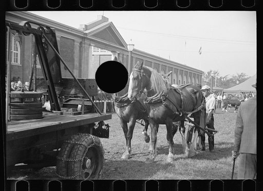 Untitled photo, possibly related to: The dynamometer used in the horse-pulling contest, Eastern States Fair, Springfield, Massachusetts