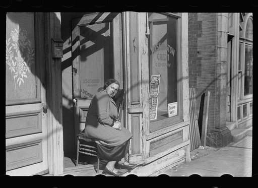 Street scene, Newport News, Virginia