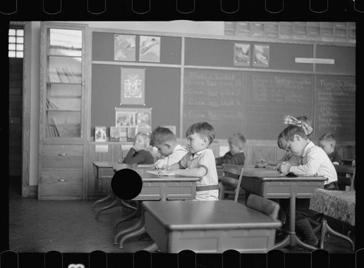 Untitled photo, possibly related to: Greenbelt schoolroom