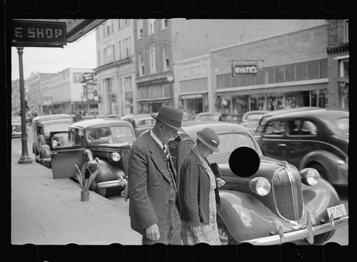 Untitled photo, possibly related to: Farm family in town, Washington, North Carolina