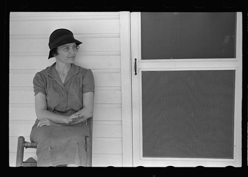 Wife of former tenant  farmer resettled at  Roanoke Farms, North  Carolina