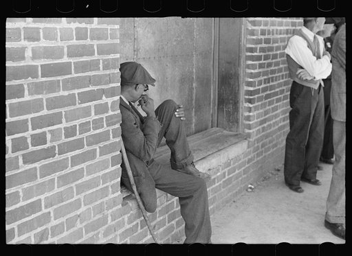 Men loafing, Halifax, North Carolina