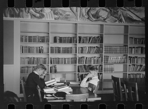 Library at Greenhills school, Greenhills, Ohio