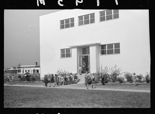Schoolchildren at Greenhills, Ohio