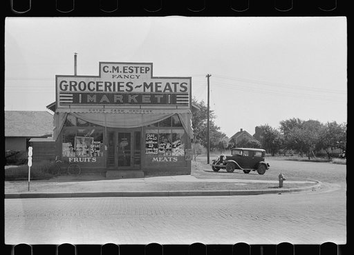 Grocery store. Salina, Kansas