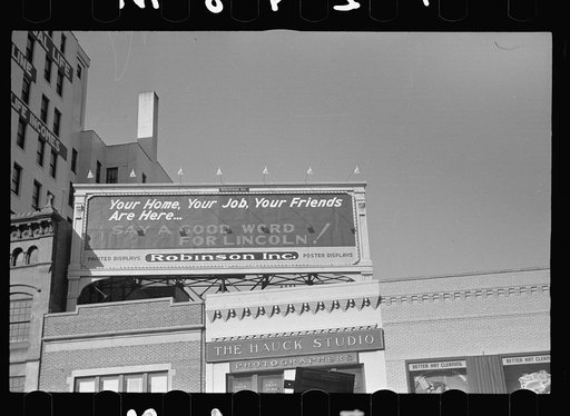 Civic spirit sign, Lincoln, Nebraska