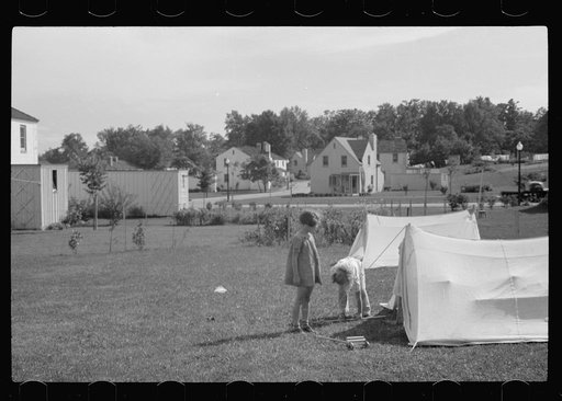 Untitled photo, possibly related to: Greendale, Wisconsin