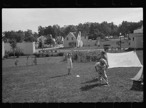 Untitled photo, possibly related to: Greendale, Wisconsin