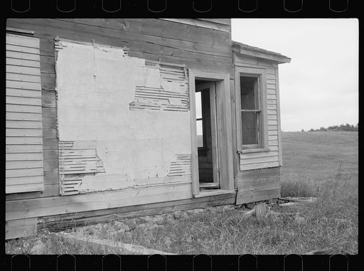 Abandoned farmhouse, Chippewa County, Wisconsin