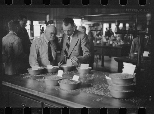 Buyers, Minneapolis Grain Exchange, Minnesota