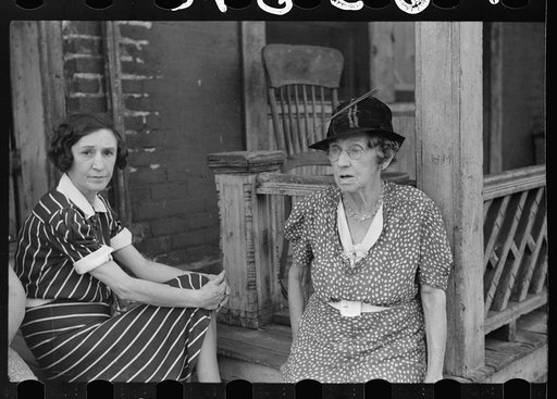 Untitled photo, possibly related to: Ladies who live in rooming house, St. Paul, Minnesota