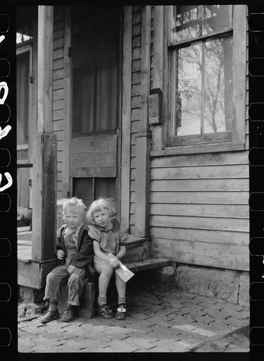 Children who live in the slums, Dubuque, Iowa