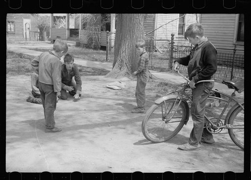 Boys playing marbles, Woodbine, Iowa
